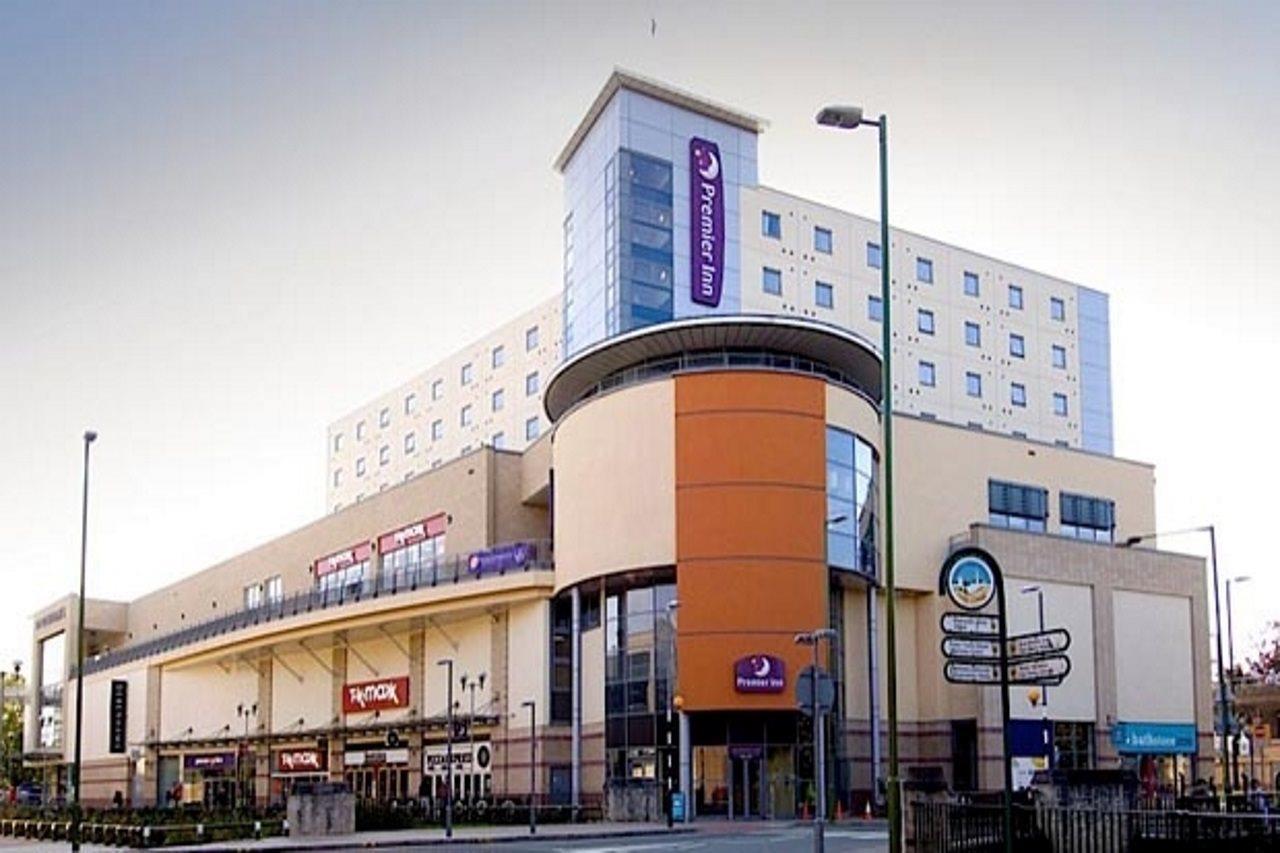 Premier Inn Hemel Hempstead Central Exterior foto